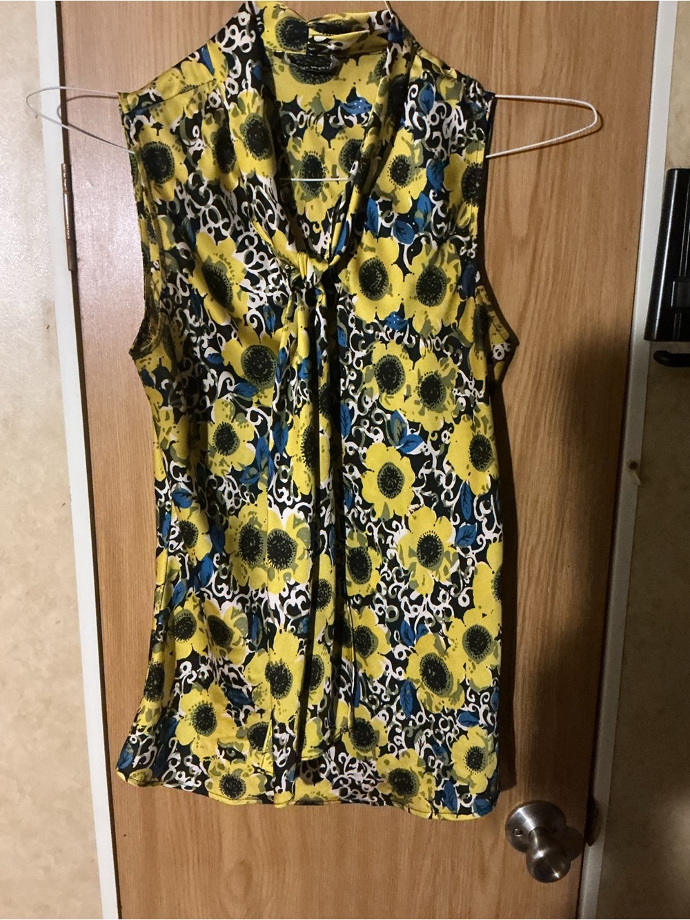 Nine West Yellow Floral Tie-Front Sleeveless Camisole